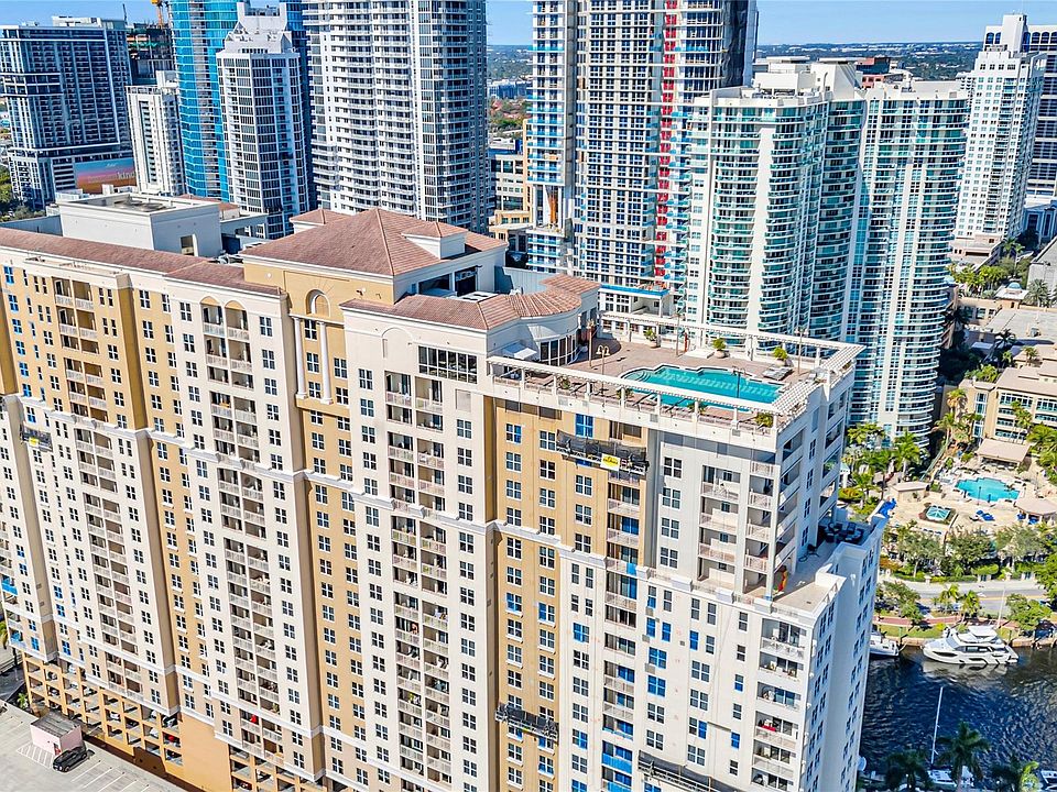 1st image of 511 SE 5th Avenue #1212