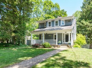 48 Cedar St, Dedham, MA 02026