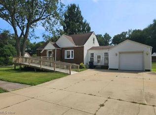 192 Davenport Ave, Akron, OH 44312