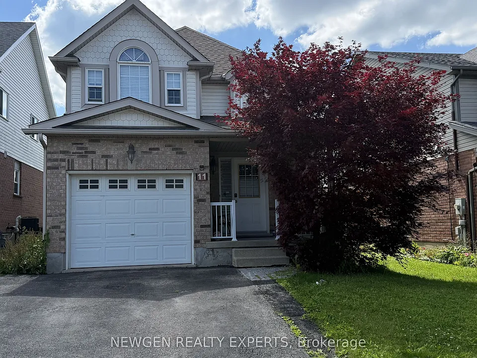 11 Berry Moss St