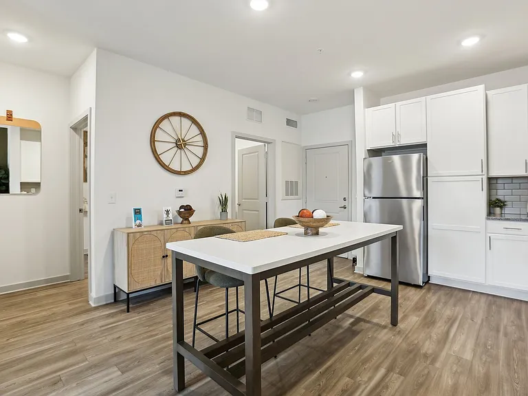 Novo Hickory Highlands — Photo 33