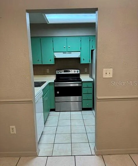 8559 Pilgrim Ct — Photo 12
