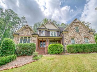 4630 Green Dr, Loganville, GA 30052