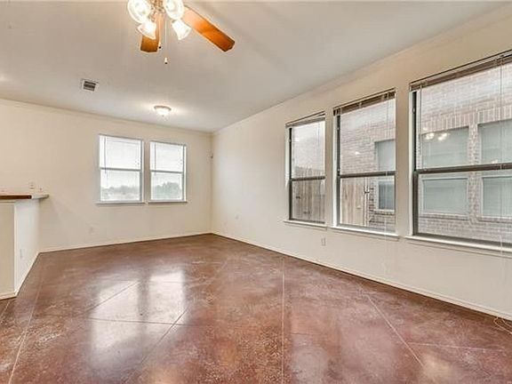 5th image of 8436-8438 Jay St #8436