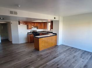 724 S Berendo St APT 2A, Los Angeles, CA 90005