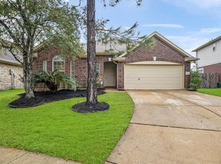 9446 Windy Spring Ln, Houston, TX 77089