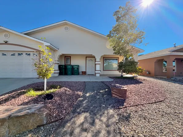 806 Mirabel St, Farmington, NM 87401