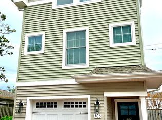 365 W 8th St #3, Ship Bottom, NJ 08008