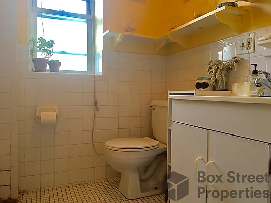 Rented by Box Street Properties LLC | media 44