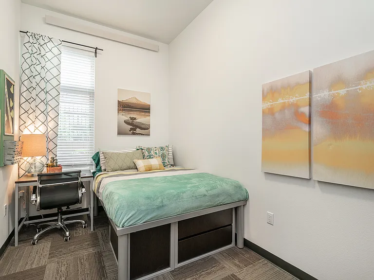Arena District Apartments — Photo 13