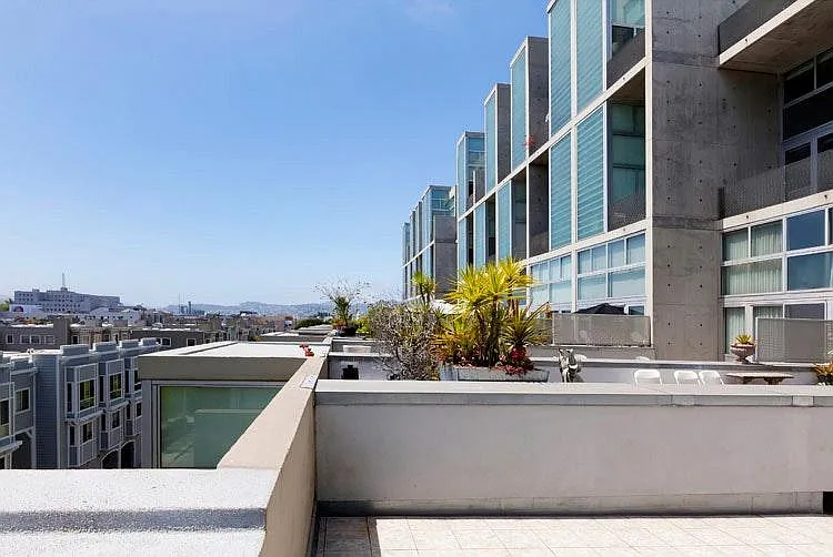 2 bed, 1298 sqft, $5,495 — Photo 4