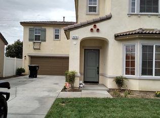 2590 W Via San Carlos, San Bernardino, CA 92410