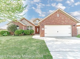 6112 S 39th Pl, Rogers, AR 72758