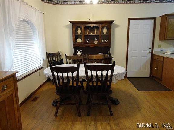 5th image of 2959 Indian Meadows Ln