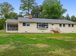 9801 Oldfield Dr, Richmond, VA 23235