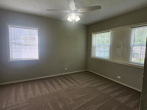 5th image of 1128 Peavy Rd