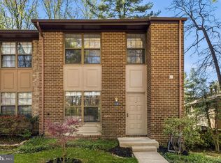 2009 Headlands Cir, Reston, VA