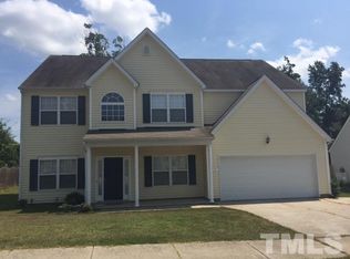 717 Sequoia Ridge Dr, Fuquay Varina, NC 27526