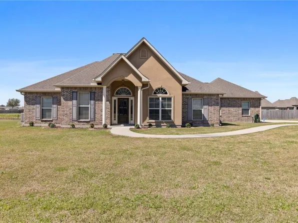 18339 Red Wolf Trl, Loranger, LA 70446