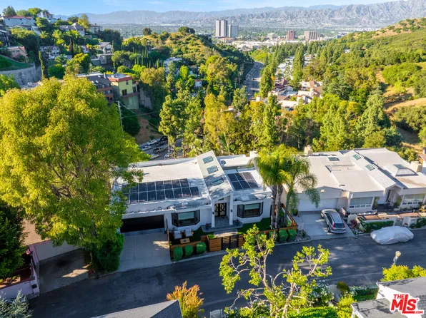 3457 Primera Ave, Los Angeles, CA 90068