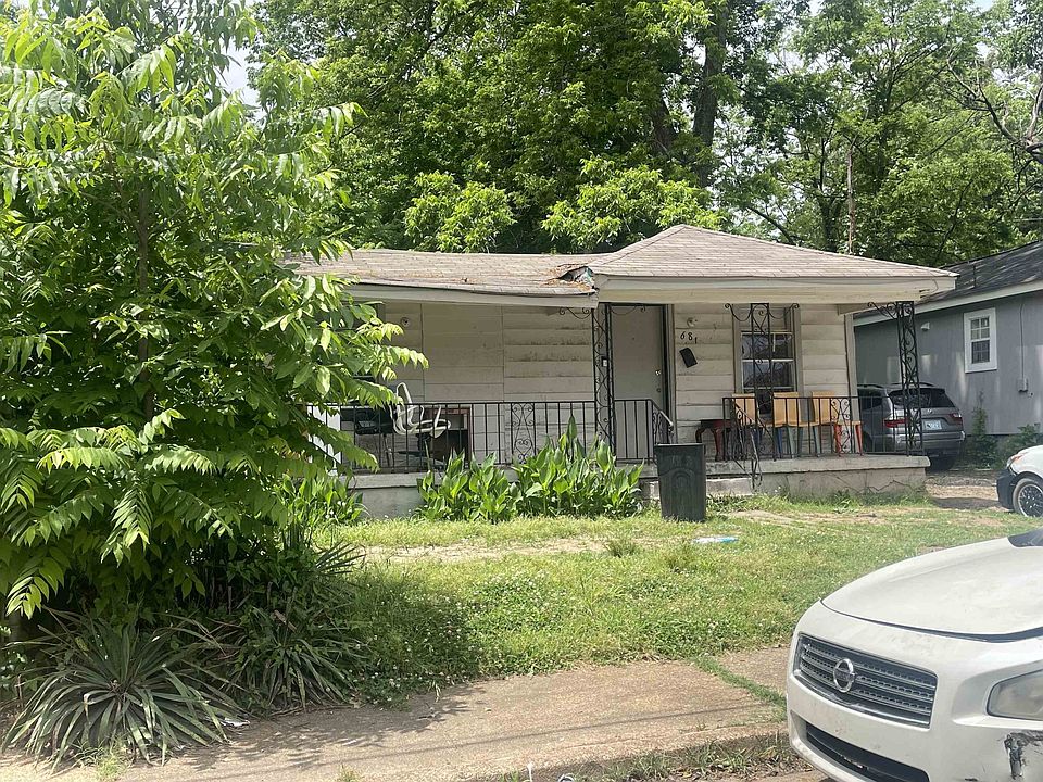2nd image of 681 Buntyn St