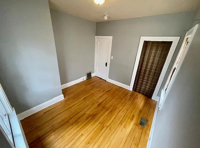 3604 Grand Ave S — Photo 10