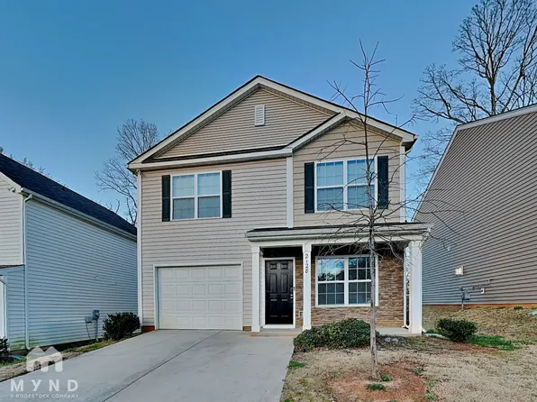 2128 Ryker Davis Ln, Charlotte, NC 28269