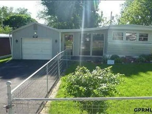 1016 N 168th Ave, Omaha, NE 68118