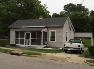 69 Fairfield Ave, Danville, VA 24541