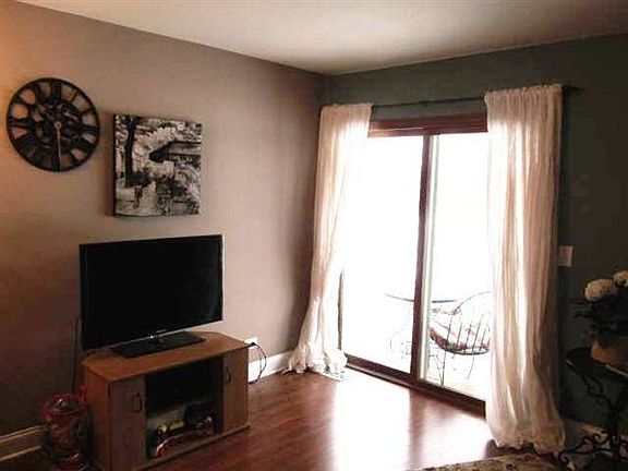 Living Room 2