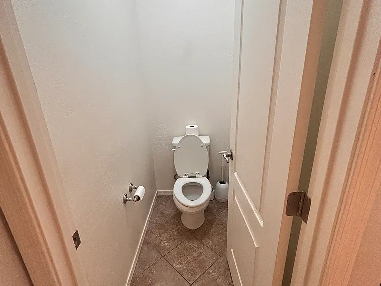 1312 W Santa Gertrudis Trl — Photo 15