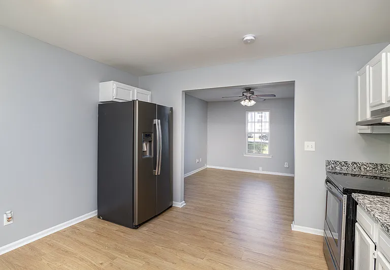 4206 Wilson Ln — Photo 8