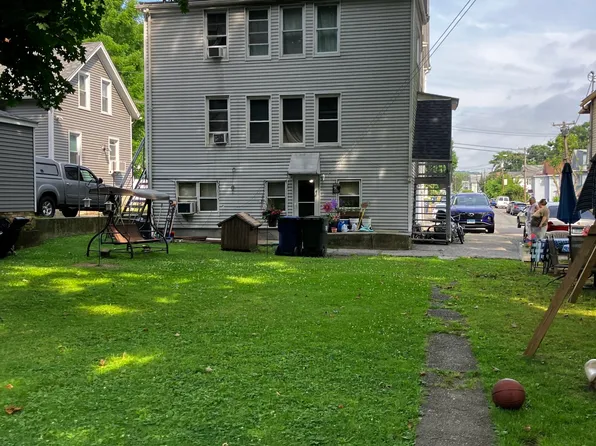 3 Hill Street, Seymour, CT 06483