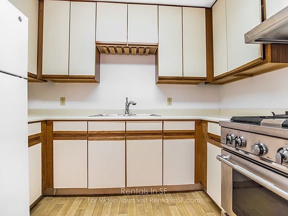 3rd image of 1348 Kearny St #1346B