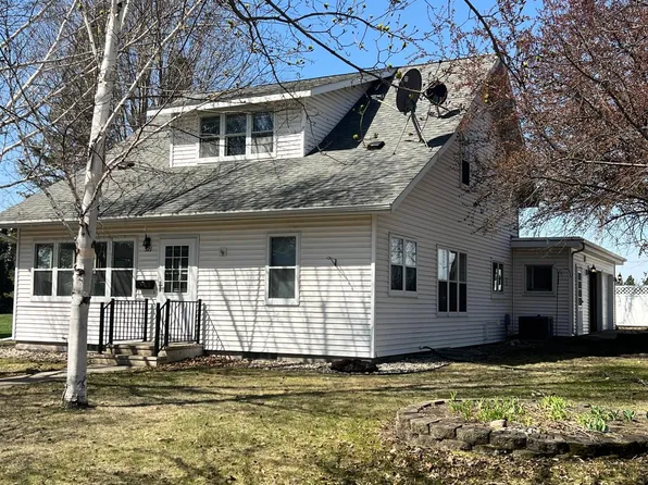 521 9th Ave, Madison, MN 56256