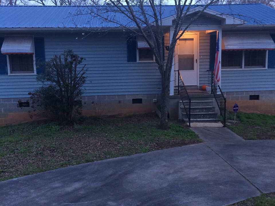 1st image of 201 Haigler St