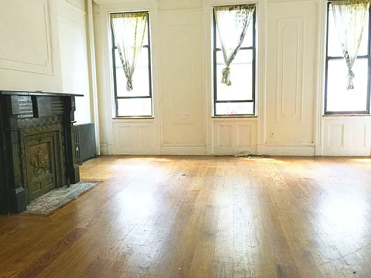 Rented by Flatiron Real Estate Advisors LLC | media 11