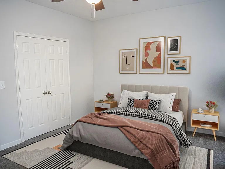 South Bluffs Apartments — Photo 13