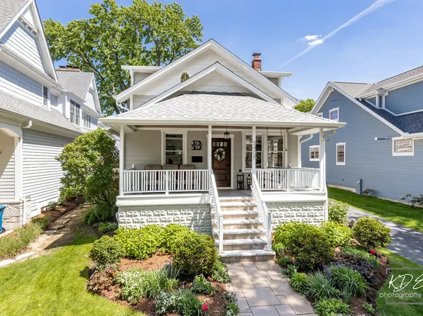 5405 Fairmount Ave, Downers Grove, IL 60515