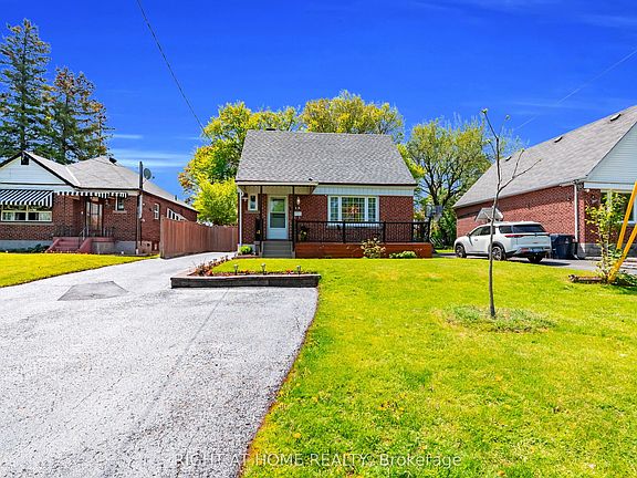 5th image of 15 Alvinston Rd