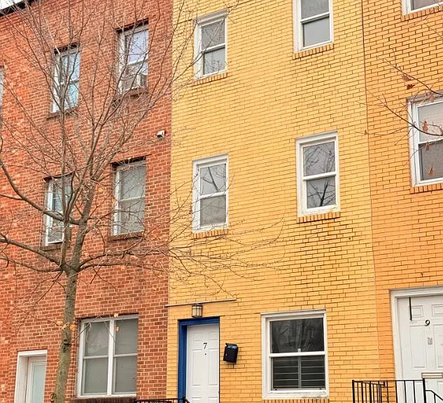 7 W 24th St #1 — Photo 1