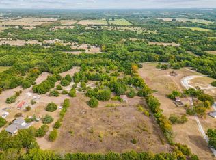 1202 Oxford Crossing Rd, Van Alstyne, TX 75495