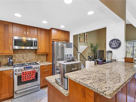 3rd image of 134 Bleil Dr