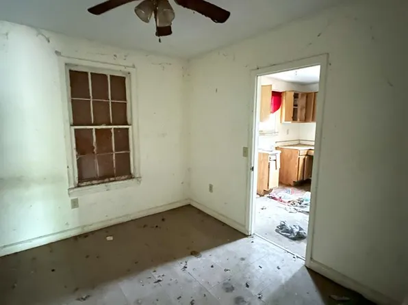 110 Woodlawn Ave, Sumter, SC 29150