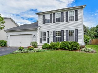 2419 Warm Springs Ln, Naperville, IL