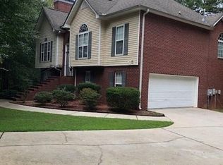 551 Togwatee Pass, Hampton, GA 30228