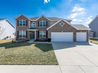 1205 Stone Hill Dr, O Fallon, IL 62269