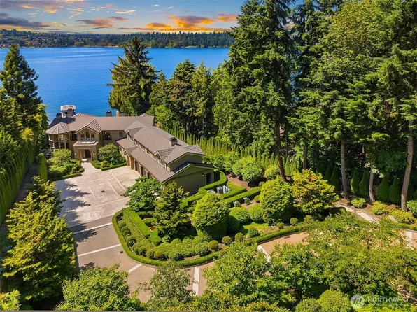 (undisclosed Address), Mercer Island, WA 98040