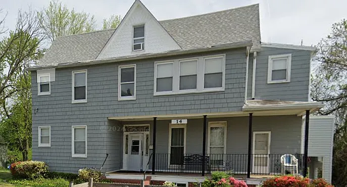14 E Overlea Ave #5 — Photo 1