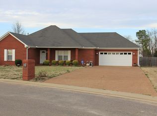 890 Torrey Pine Cv, Newbern, TN 38059